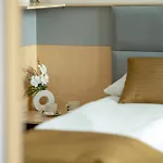 Apartament Functional With Ac Lechicka Very Berry By Renters