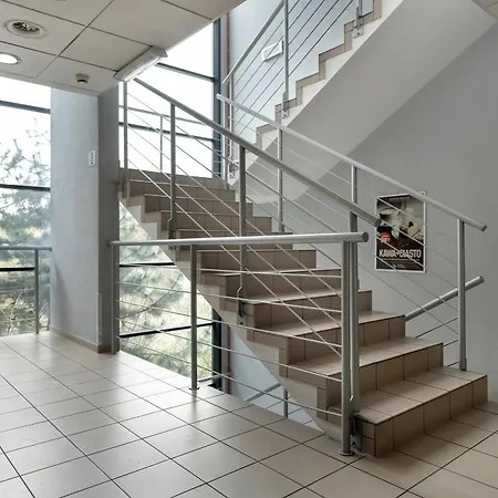 Functional With Ac Lechicka Very Berry By Renters Daire *