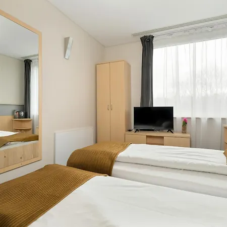 Apartament Functional With Ac Lechicka Very Berry By Renters *
