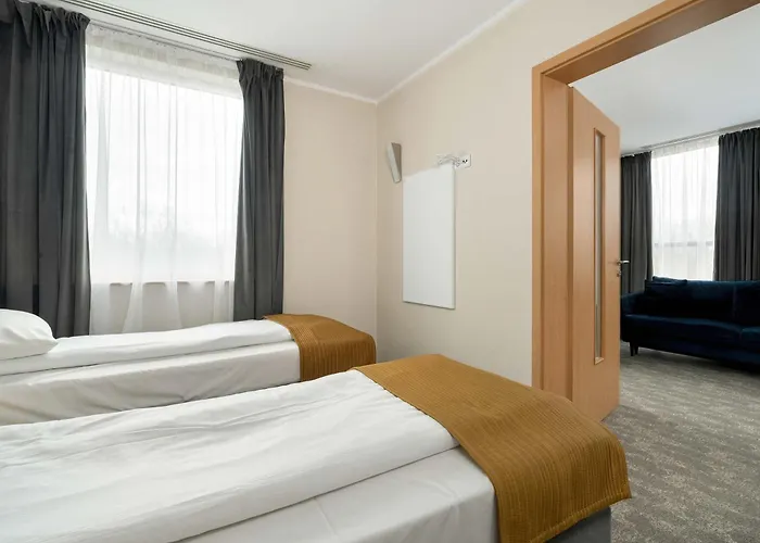 Functional With Ac Lechicka Very Berry By Renters شقة