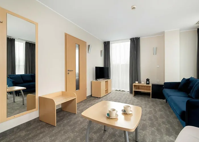 شقة Functional With Ac Lechicka Very Berry By Renters *