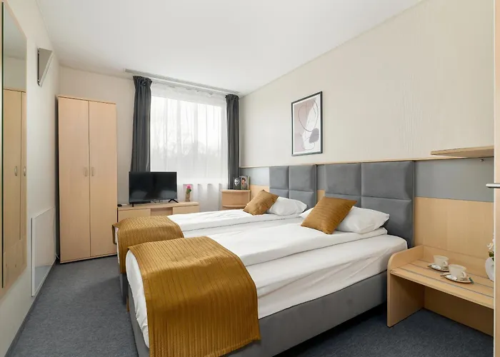 Daire Functional With Ac Lechicka Very Berry By Renters Poznan