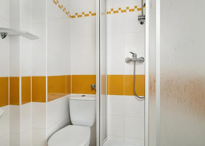 Functional With Ac Lechicka Very Berry By Renters * بوزنان